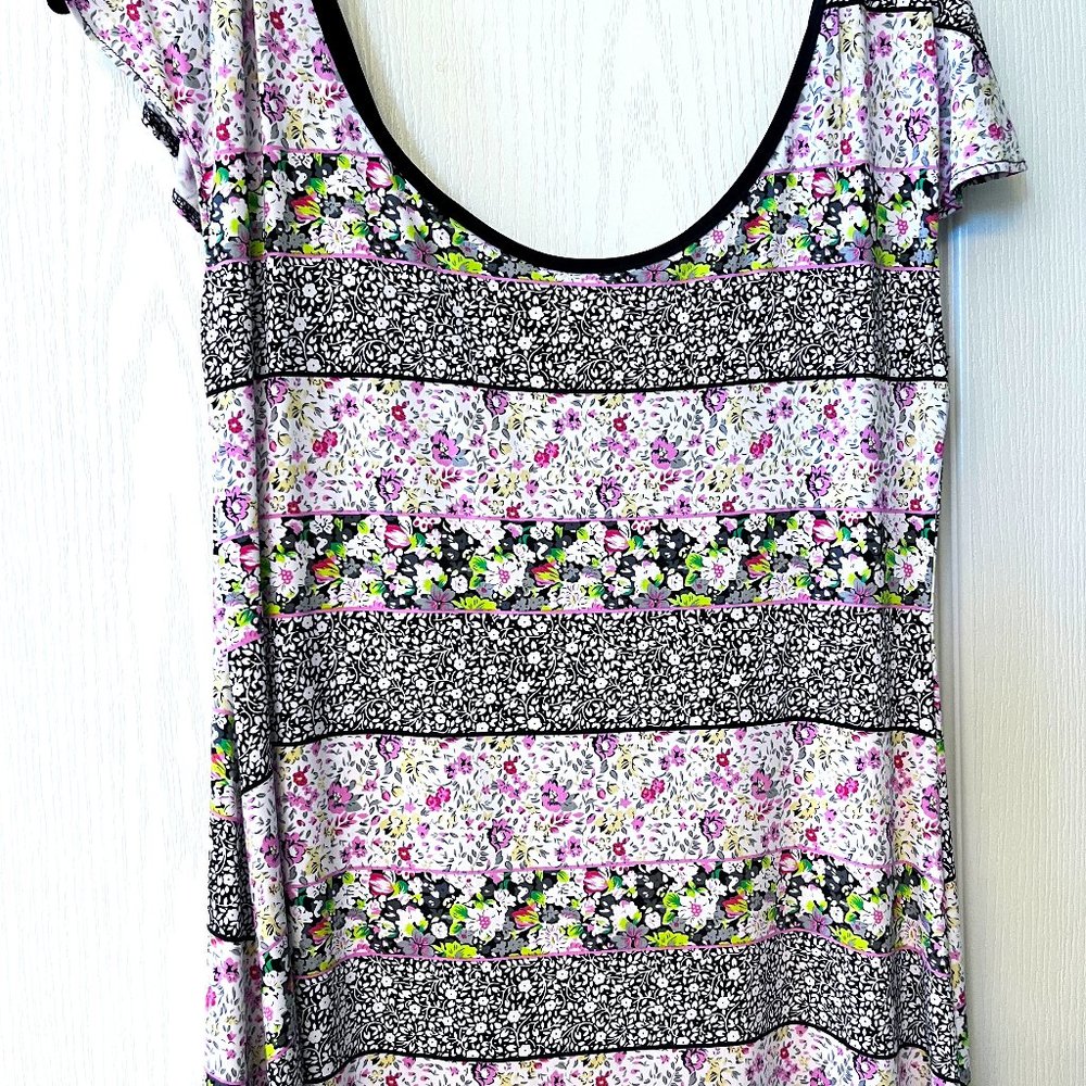 Arianne Girly Flutter Sleeve Tank Top Size M